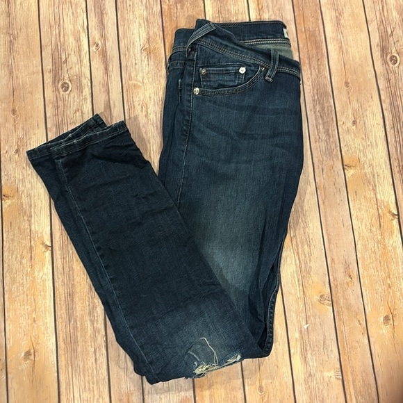 Levi’s size 28 dark blue denim distressed jeans classes denim - Picture 8 of 8